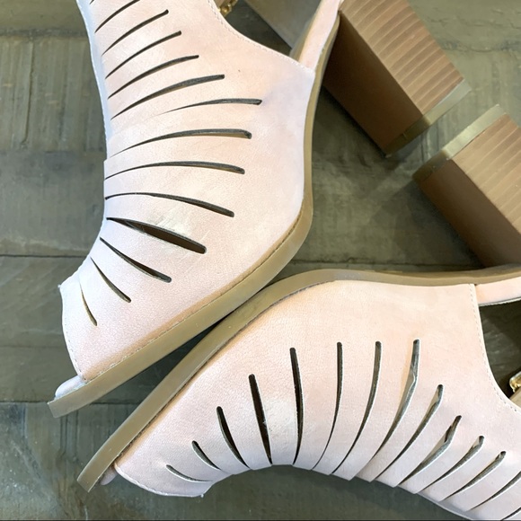 Top Moda | Blush Stacked Heel Sandals - Picture 5 of 5